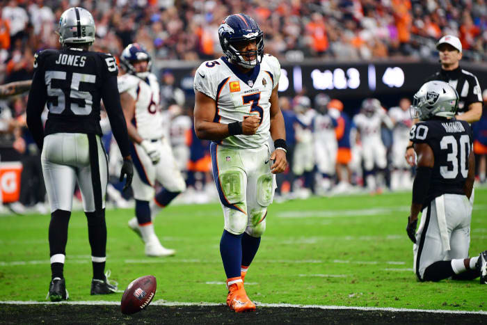 Denver Broncos quarterback Russell Wilson (3) celebrates his touchdown scored against the Las Vegas Raiders during the second half at Allegiant Stadium.